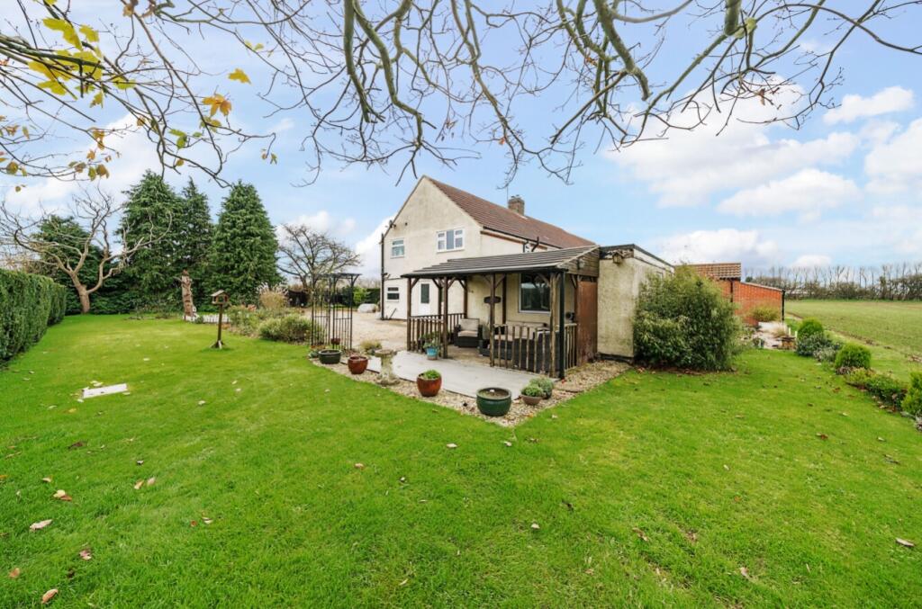 3 bed Semi-Detached