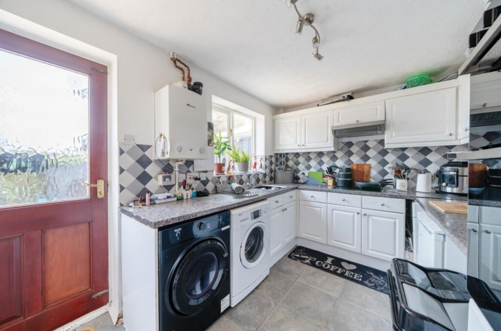 3 bed Semi-Detached