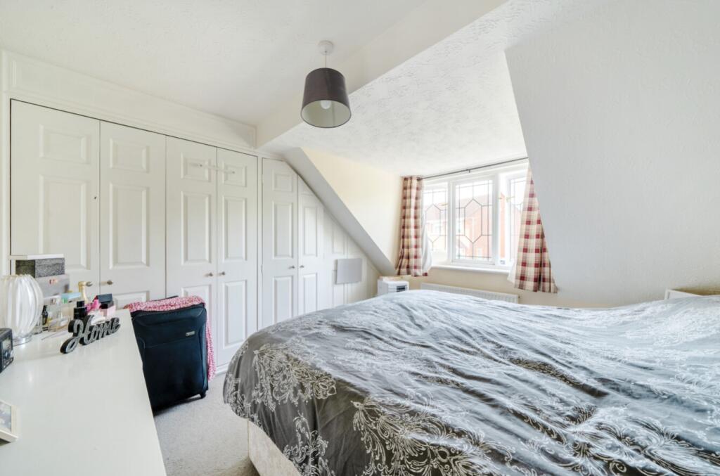 3 bed Semi-Detached