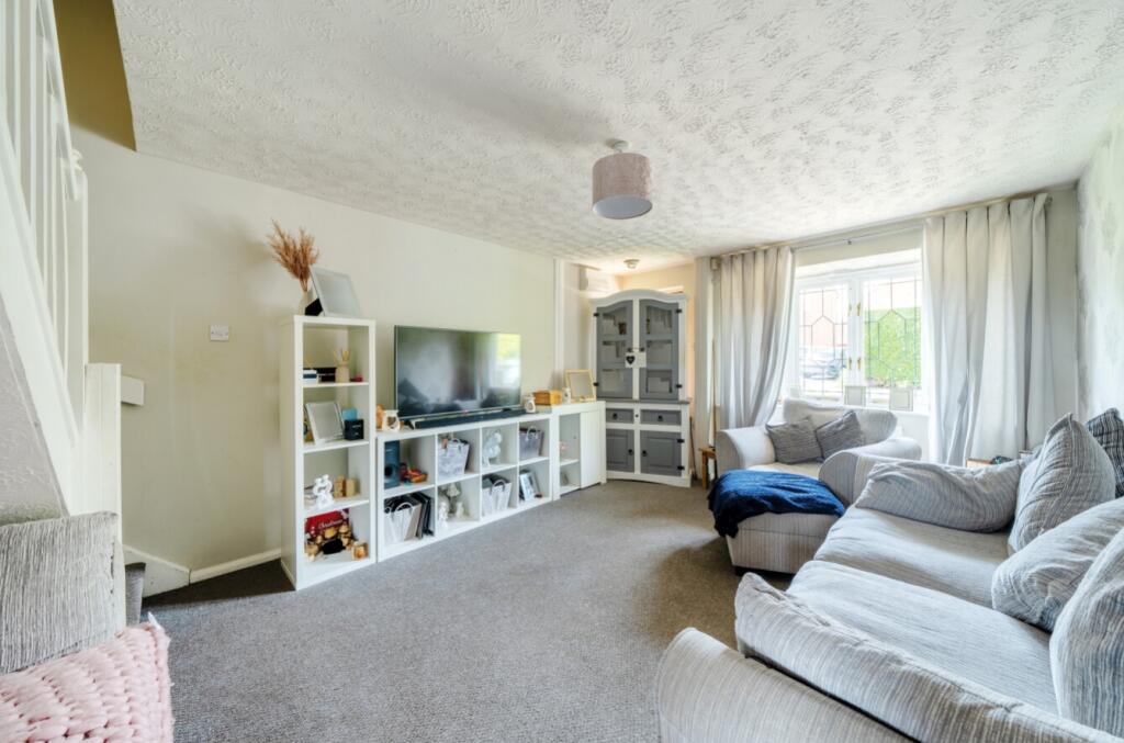 3 bed Semi-Detached