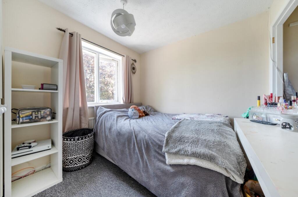 3 bed Semi-Detached