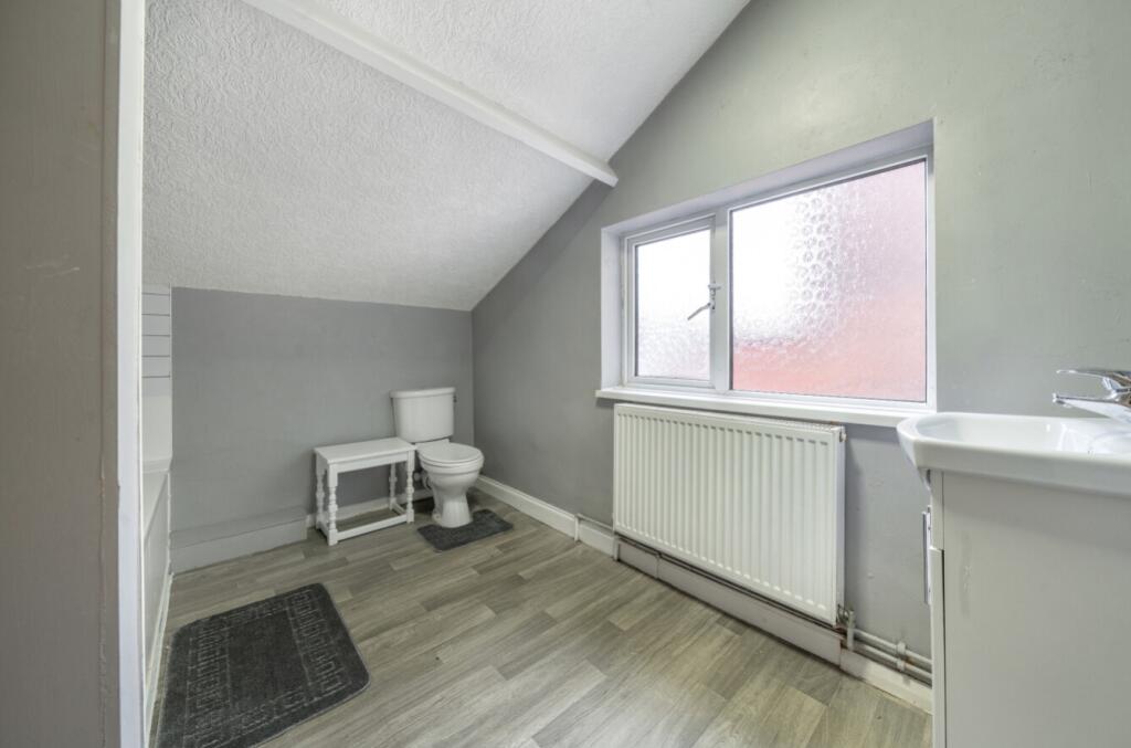 5 bed Terraced