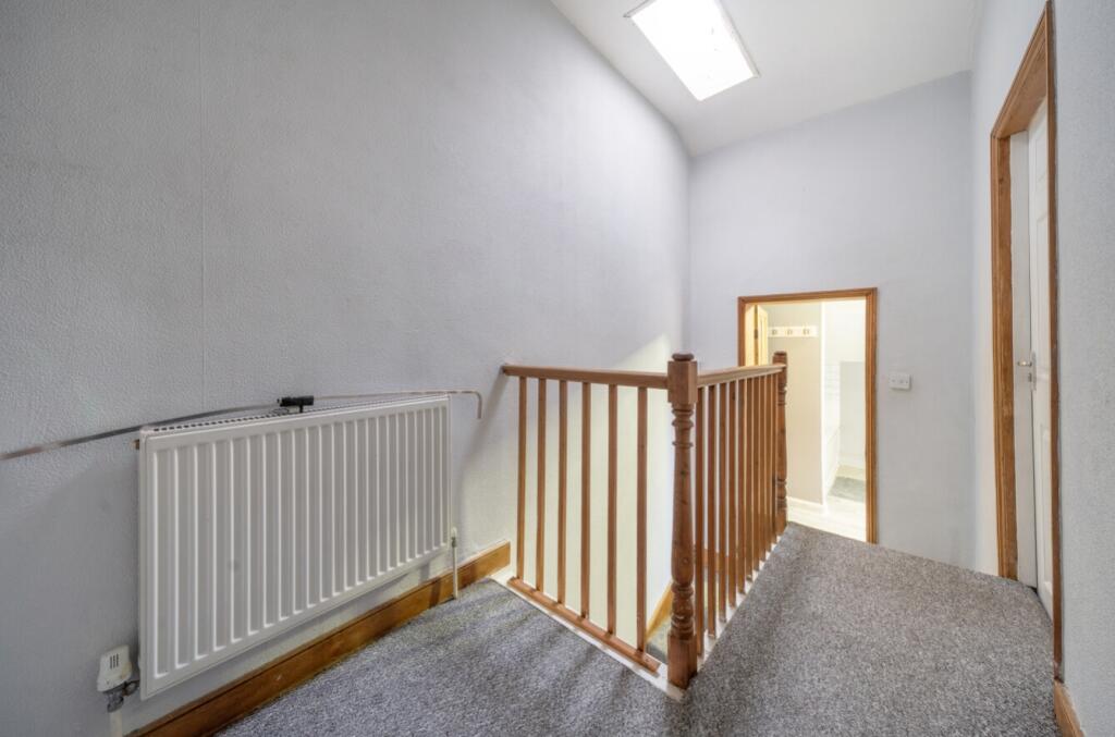 5 bed Terraced