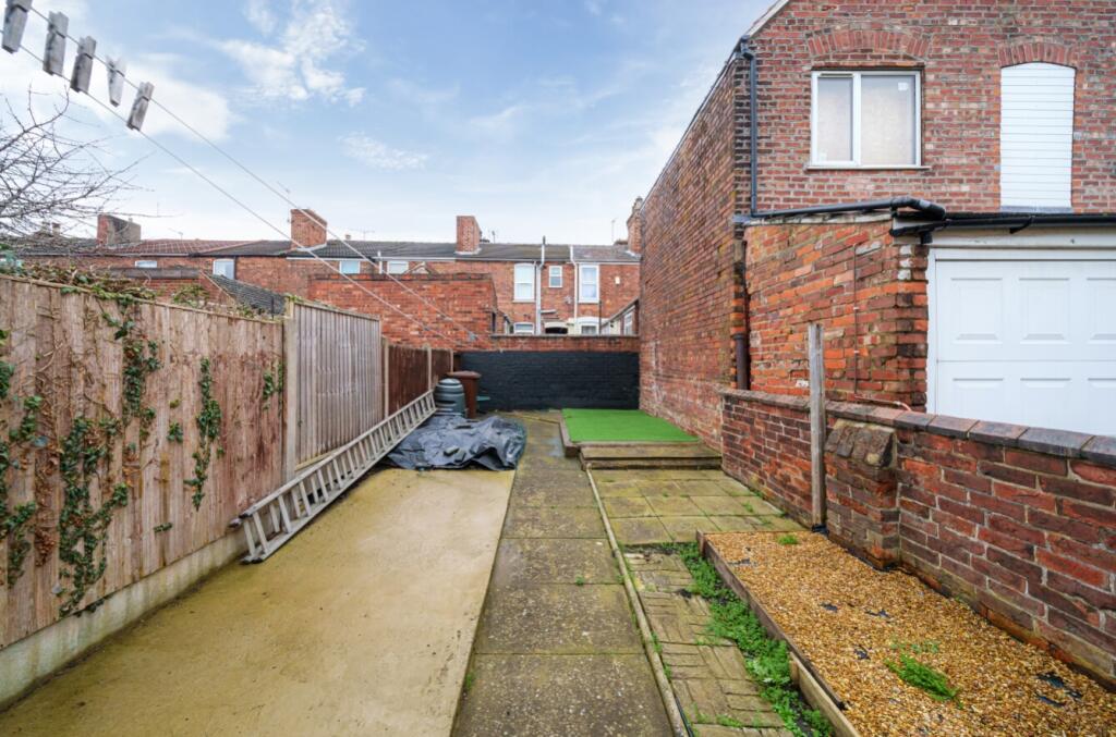 5 bed Terraced