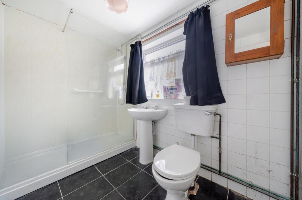 2 bed Bungalow