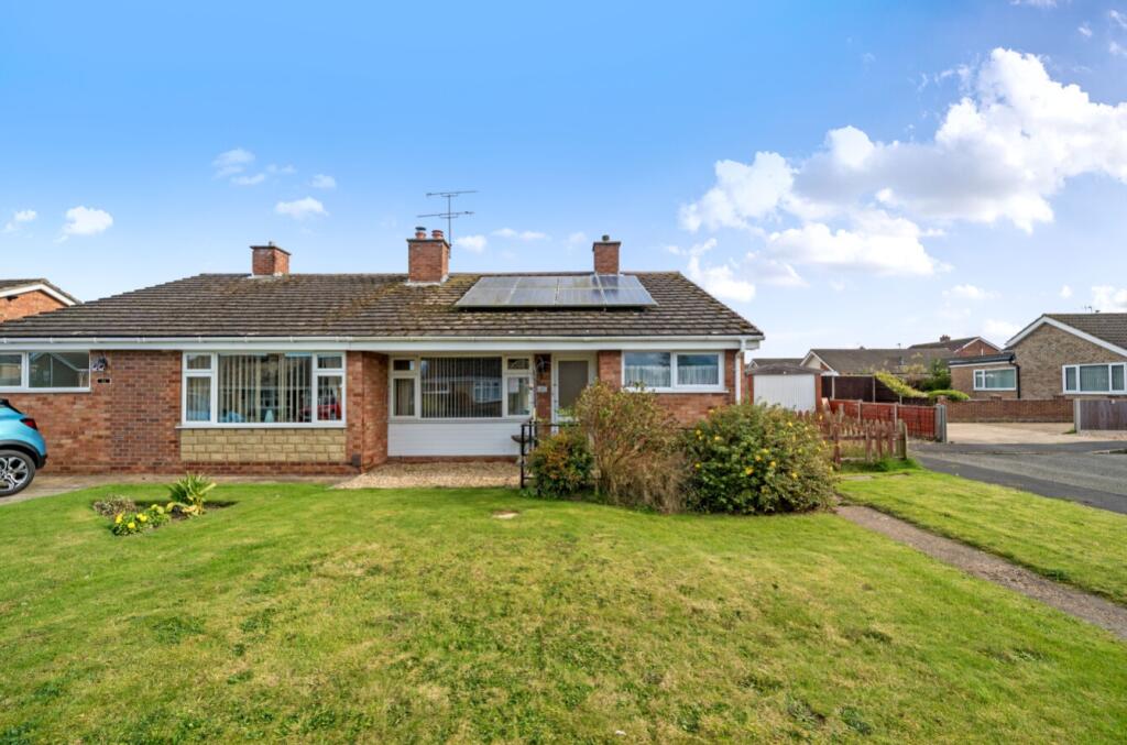 2 bed Detached Bungalow