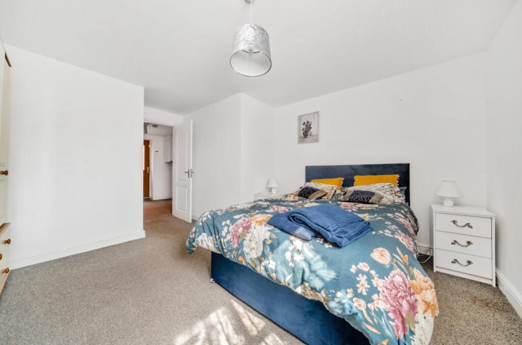 3 bed Terraced