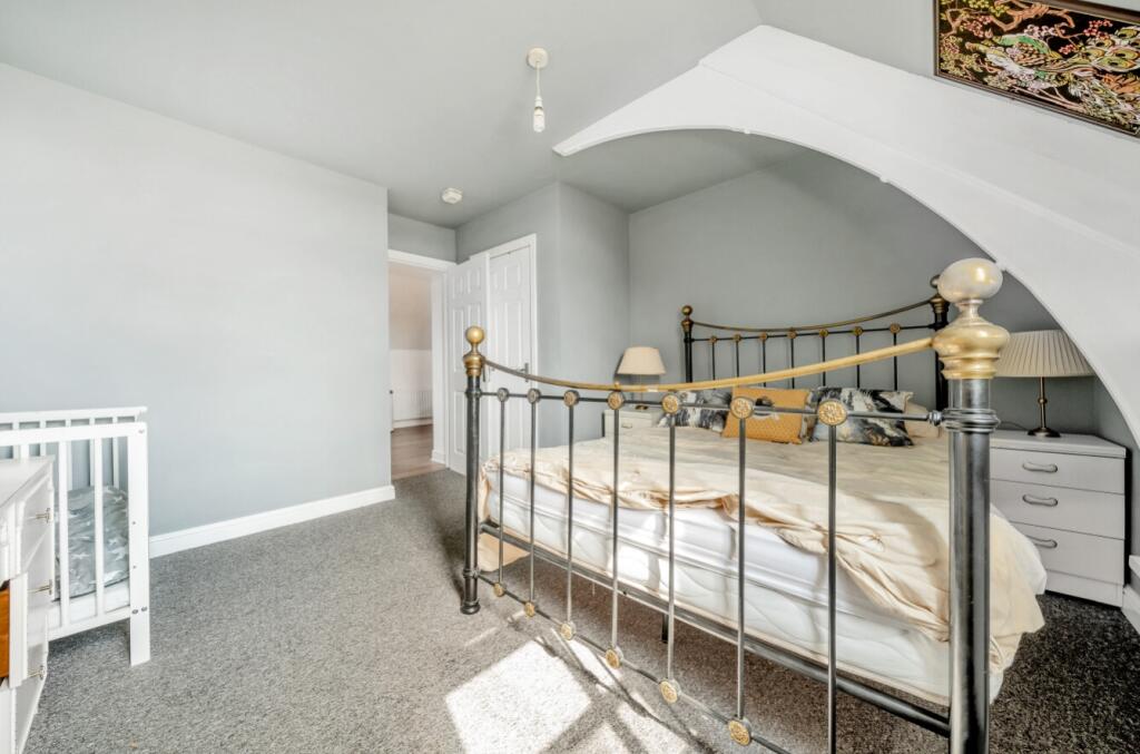 3 bed Terraced