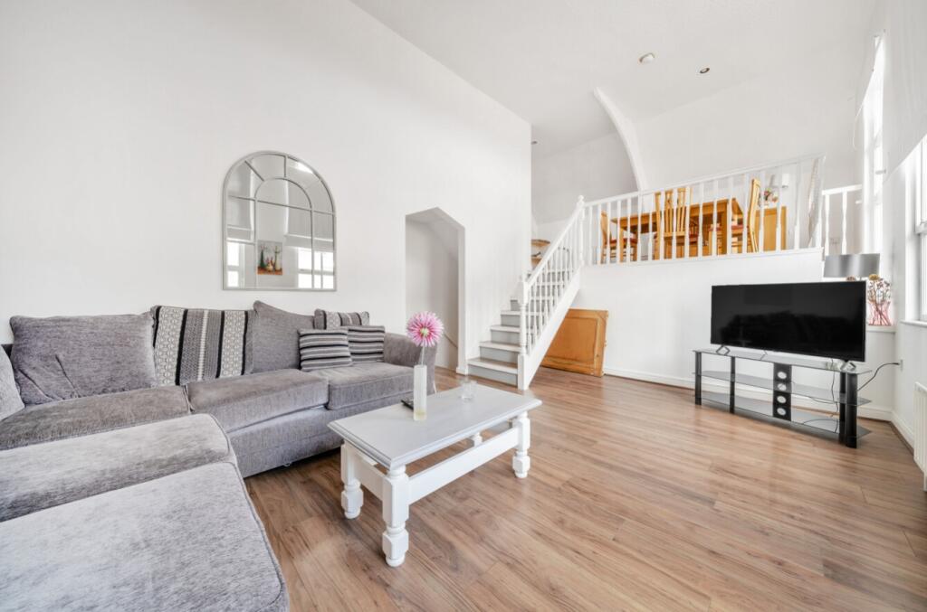 3 bed Terraced