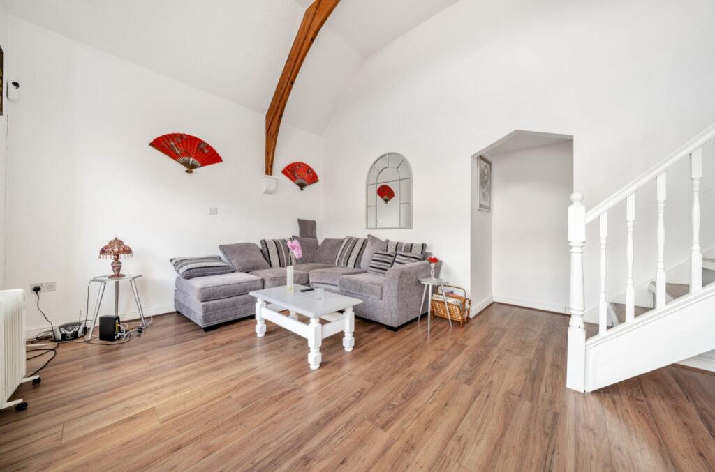 3 bed Terraced