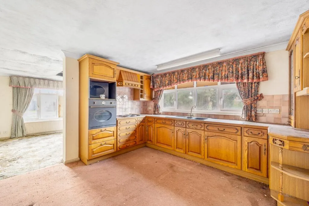 3 bed Detached Bungalow