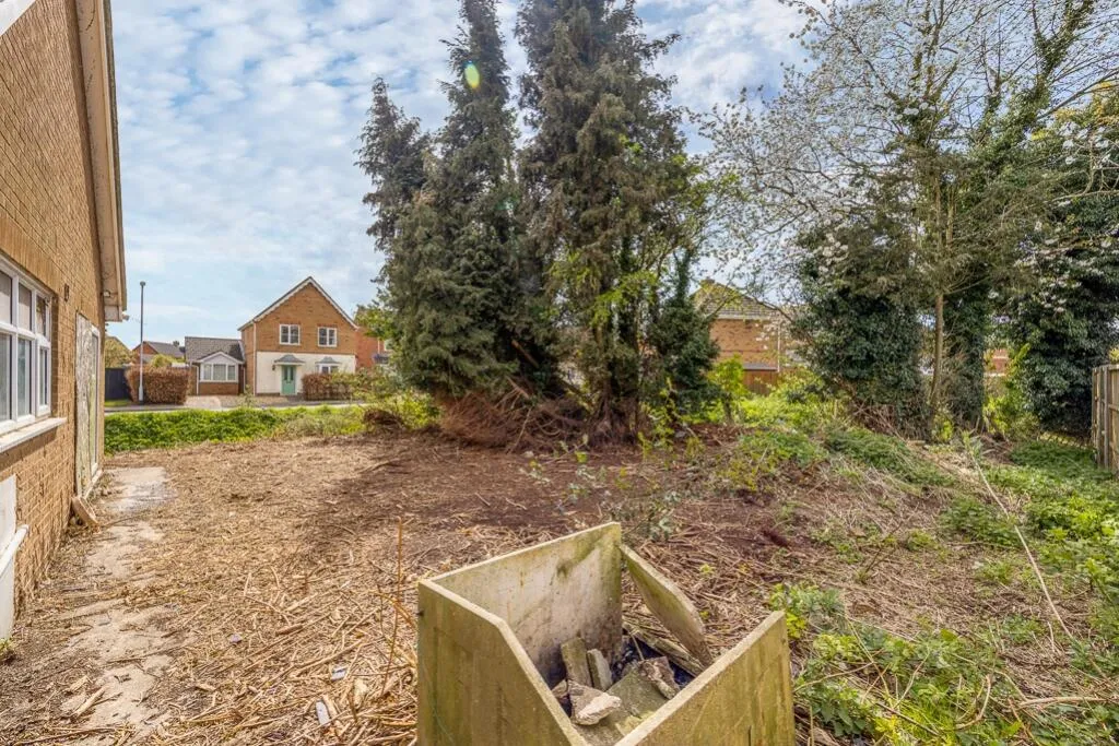 3 bed Detached Bungalow