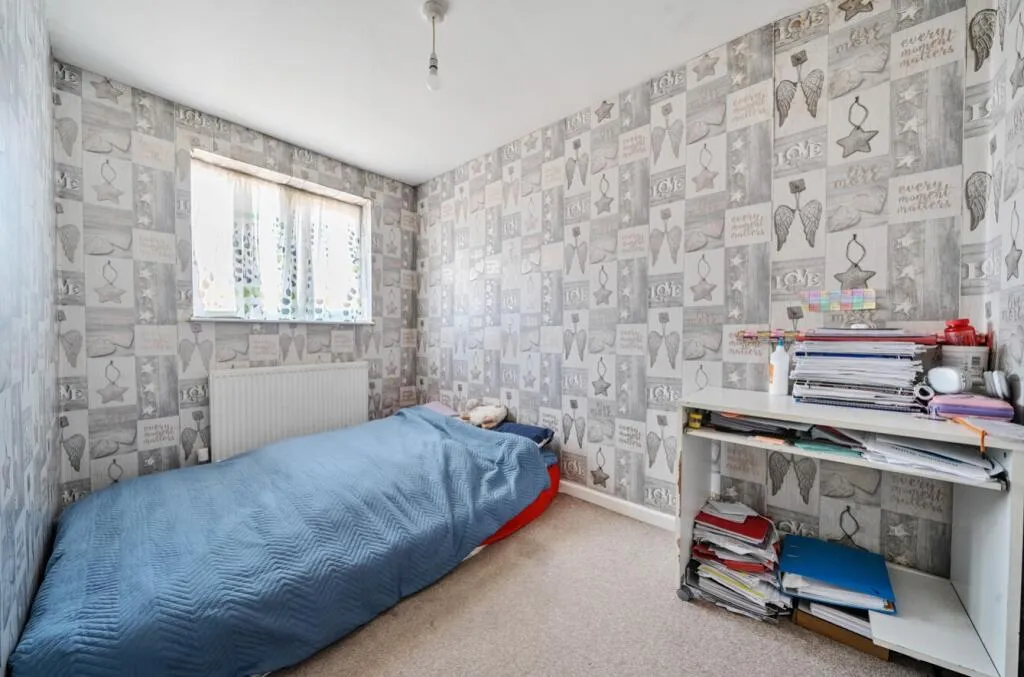 2 bed End of Terrace