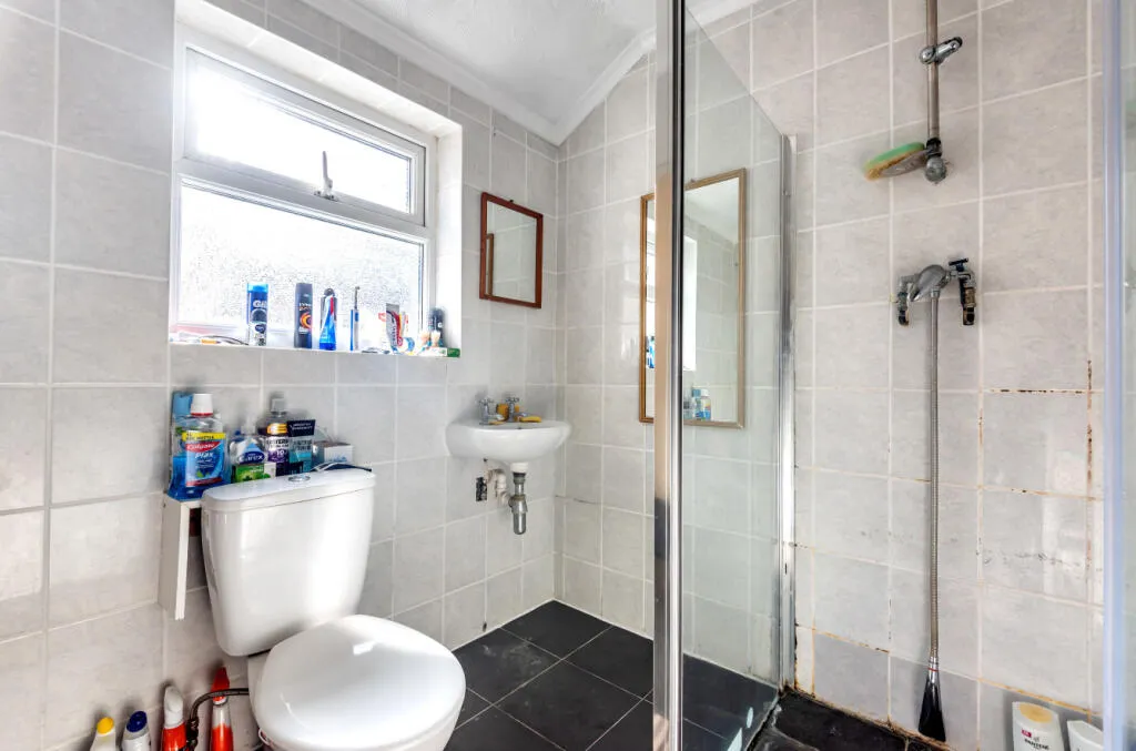 5 bed Terraced