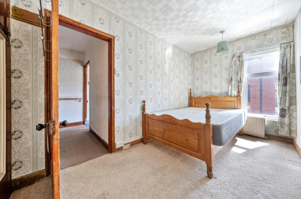 3 bed Terraced