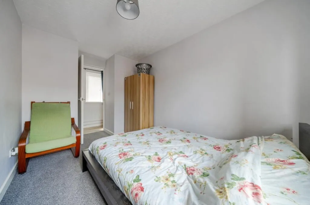1 bed Apartment