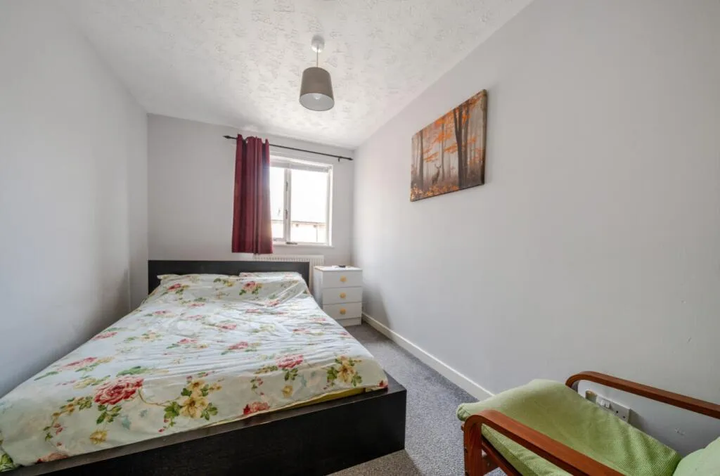 1 bed Apartment