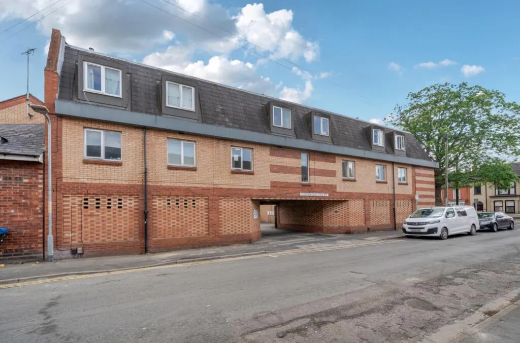 1 bed Apartment