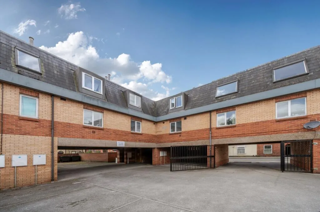 1 bed Apartment