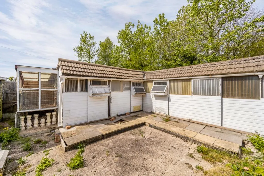 3 bed Semi-Detached