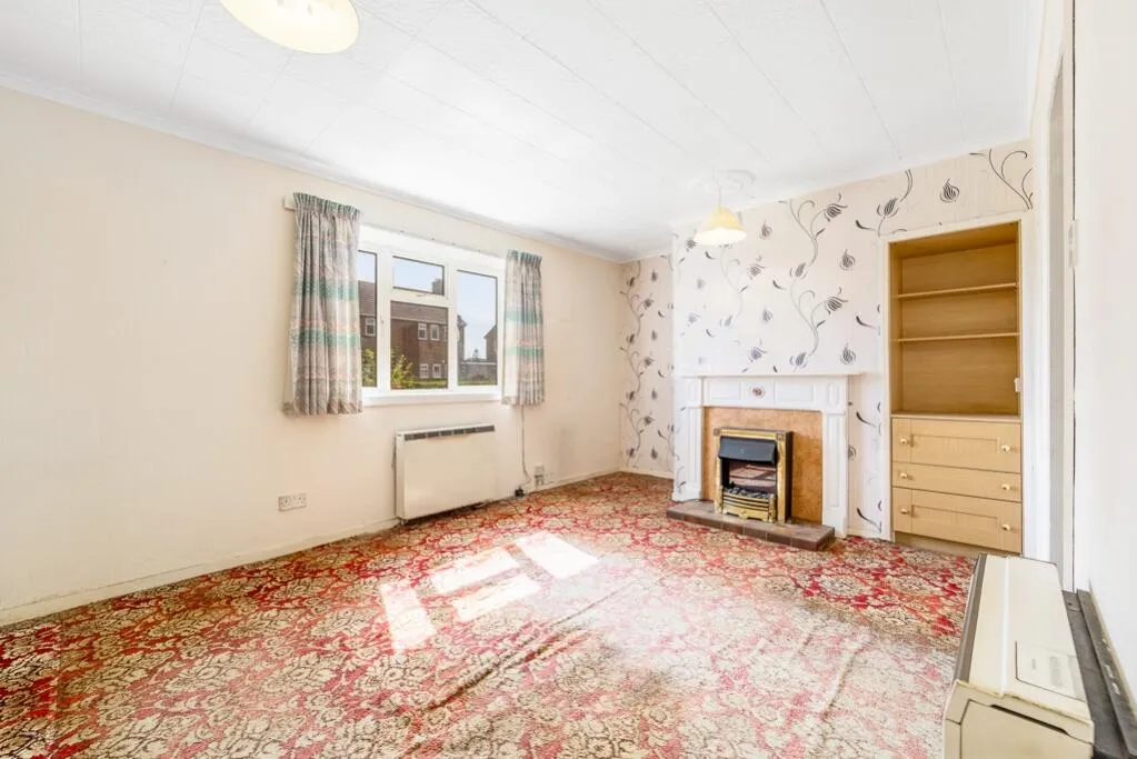 3 bed Semi-Detached