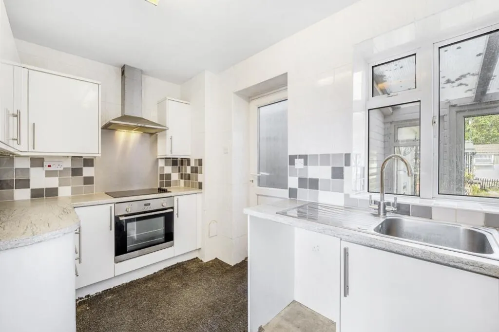 3 bed Semi-Detached