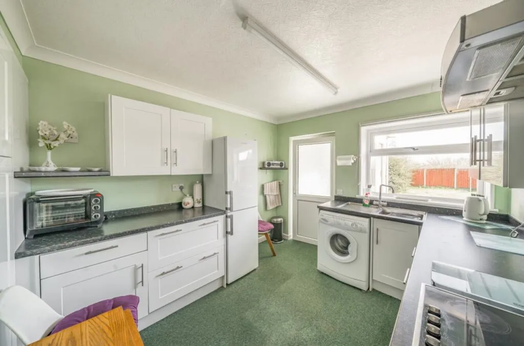 3 bed Detached Bungalow