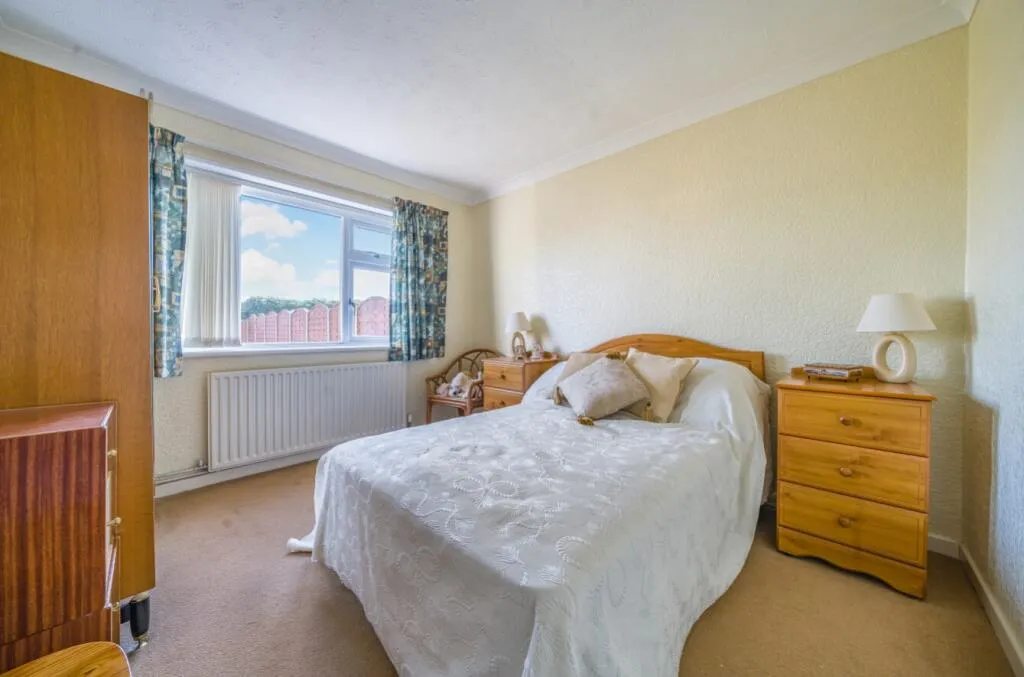 3 bed Detached Bungalow