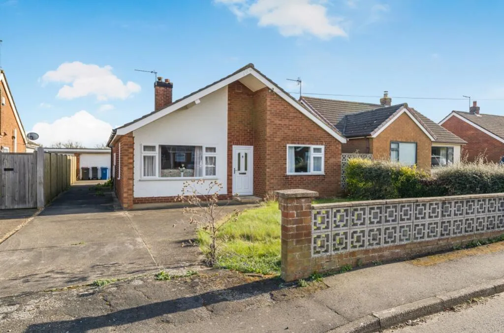 3 bed Detached Bungalow