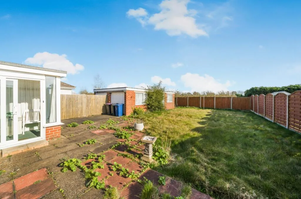 3 bed Detached Bungalow