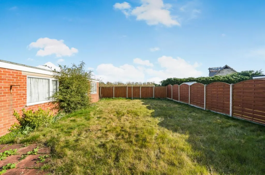3 bed Detached Bungalow