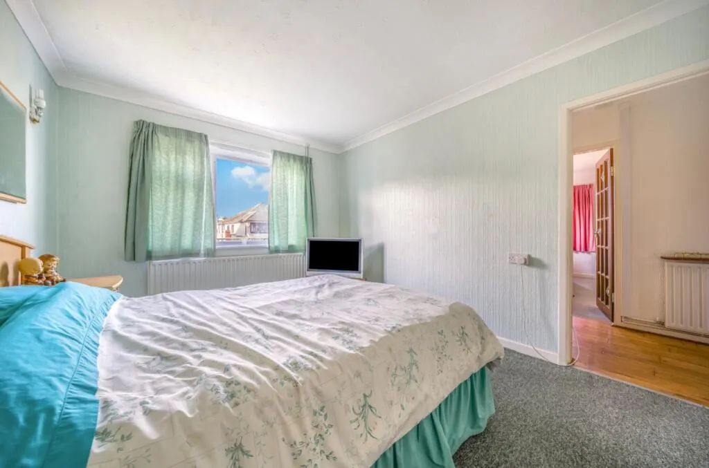 3 bed Detached Bungalow