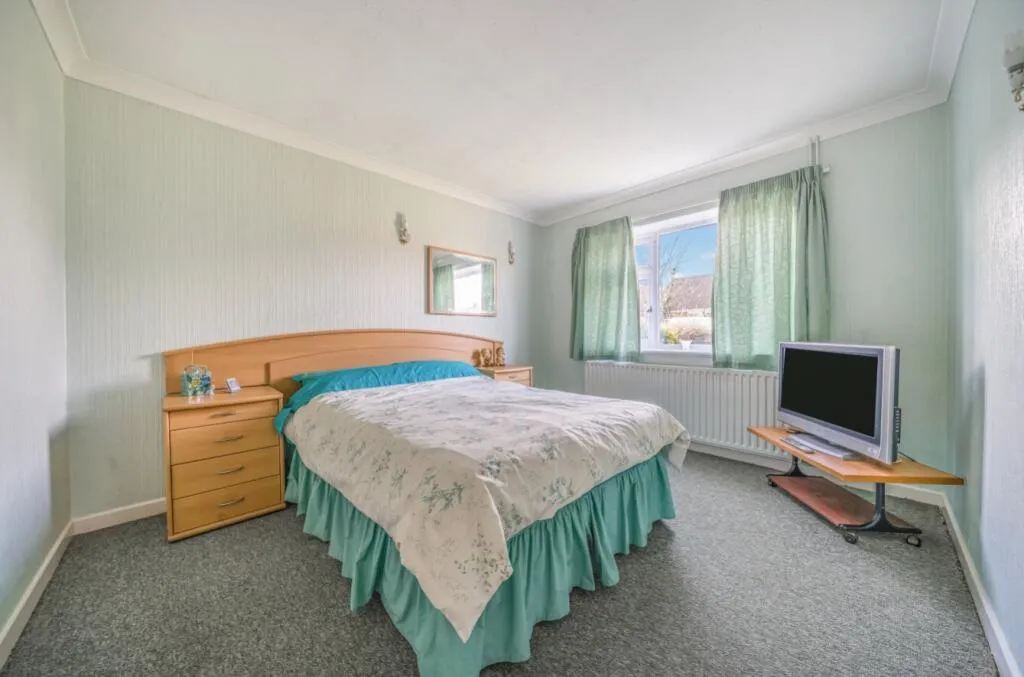 3 bed Detached Bungalow