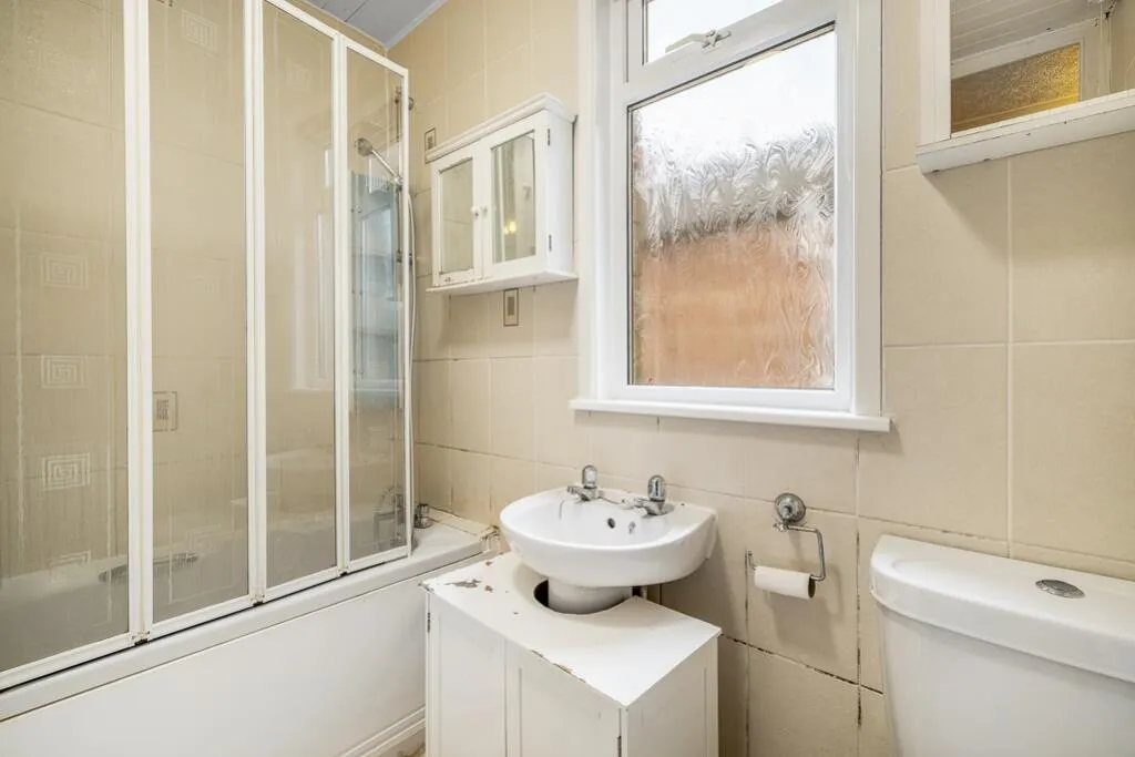 3 bed Terraced