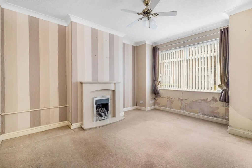 3 bed Terraced