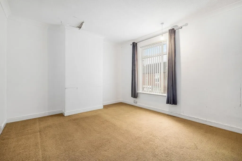 3 bed Terraced