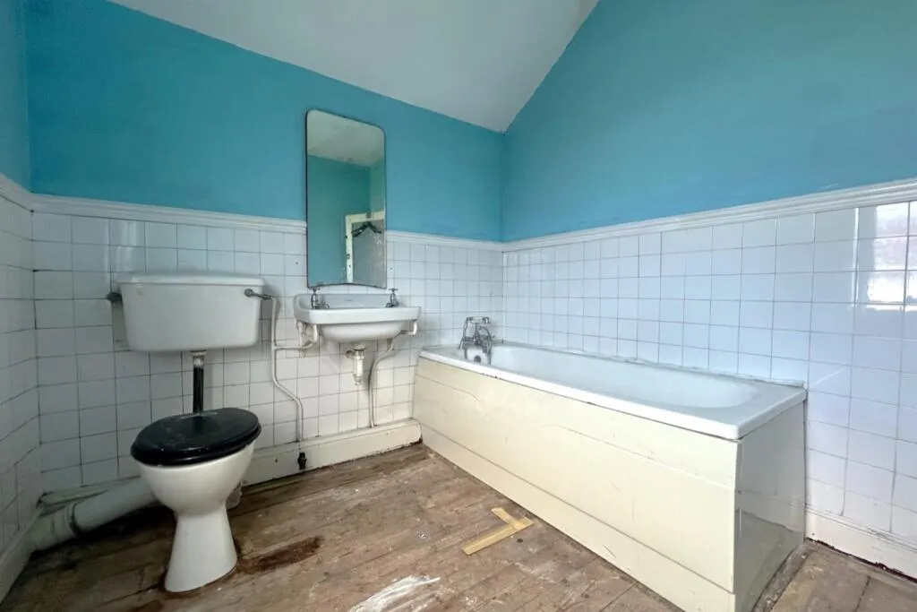 2 bed Terraced