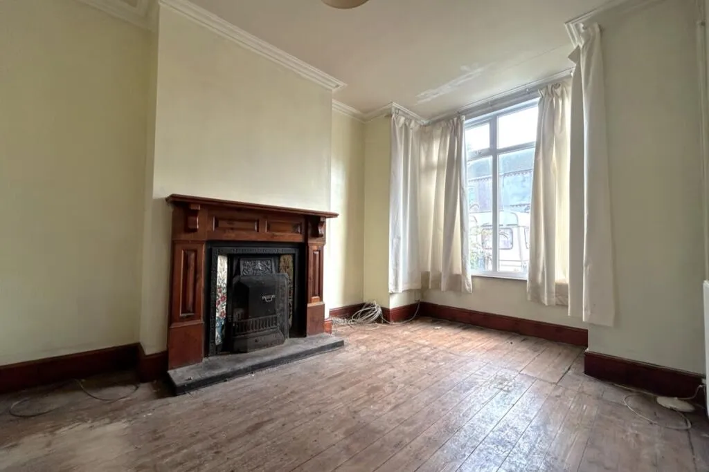 2 bed Terraced