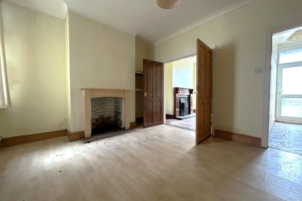 2 bed Terraced