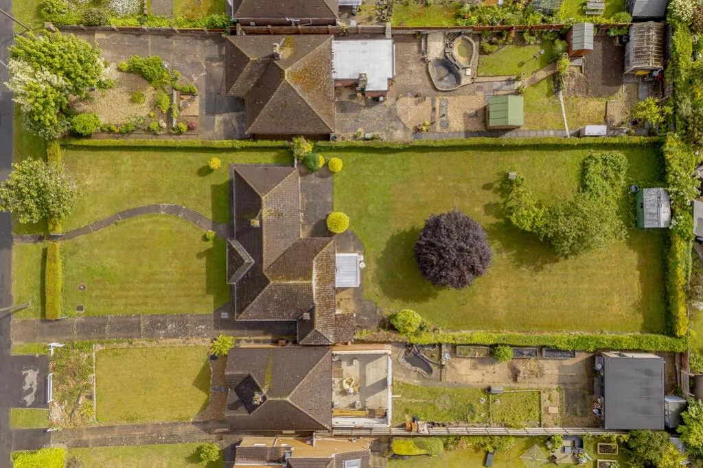 3 bed Detached Bungalow