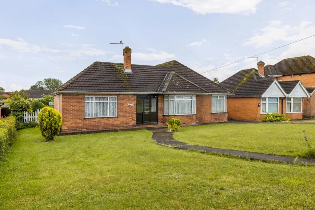 3 bed Detached Bungalow