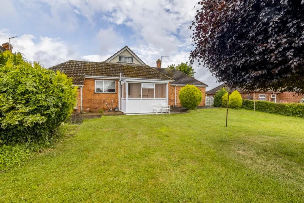 3 bed Detached Bungalow
