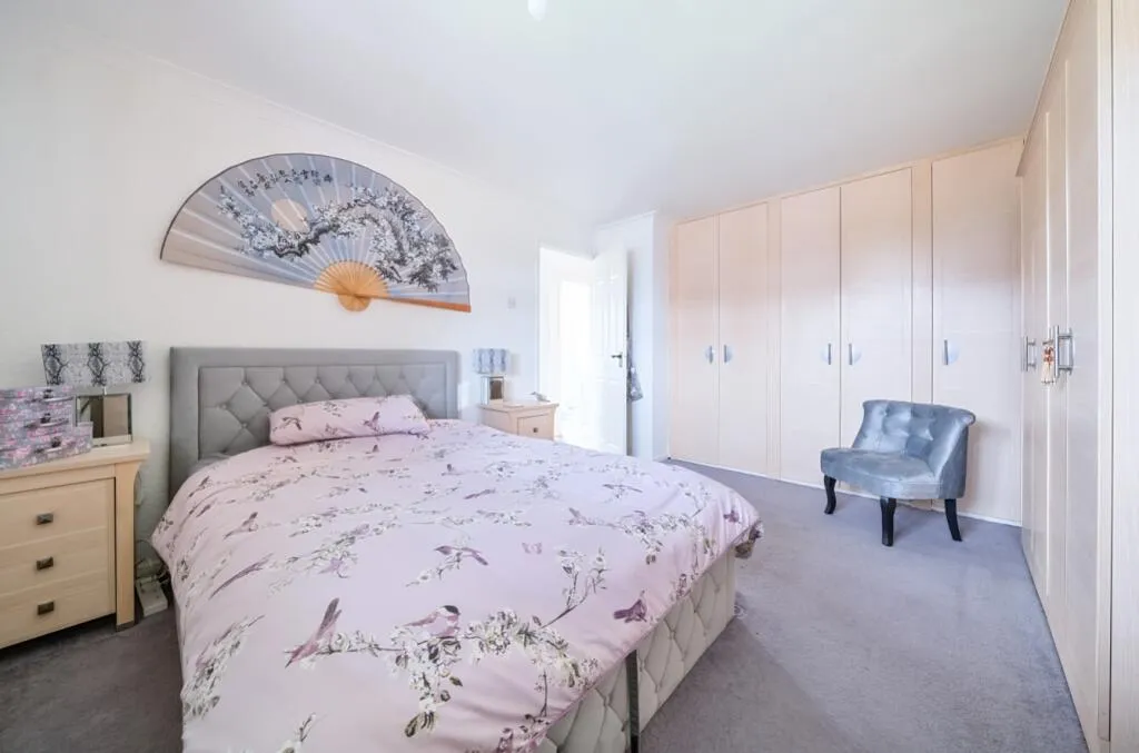 2 bed Detached Bungalow