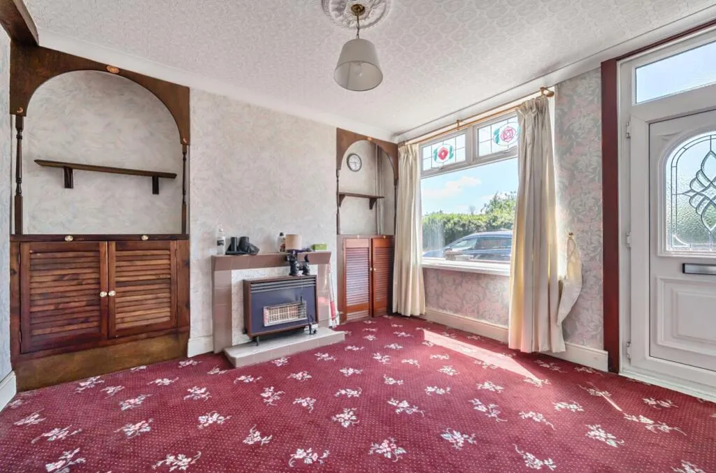 2 bed End of Terrace