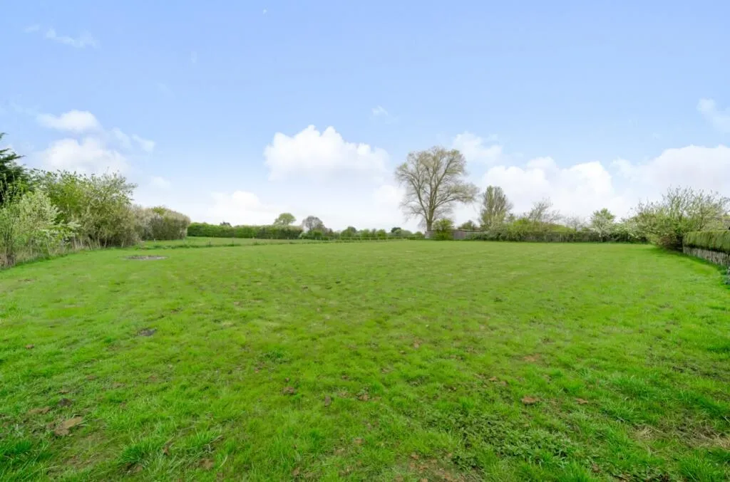 2 bed Detached Bungalow