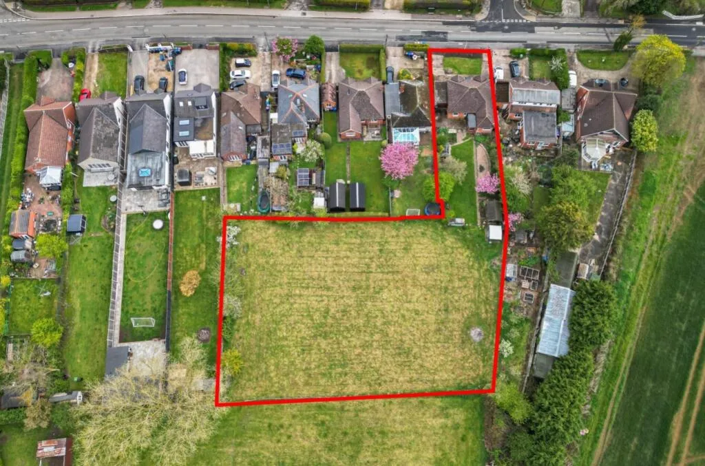 2 bed Detached Bungalow