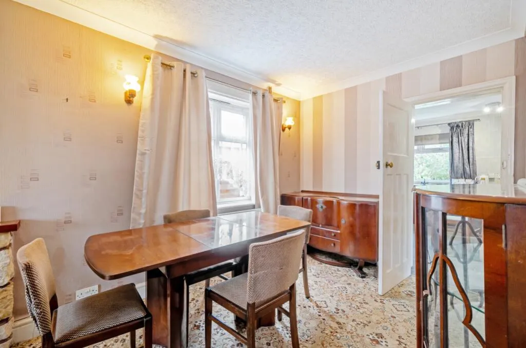 2 bed Detached Bungalow