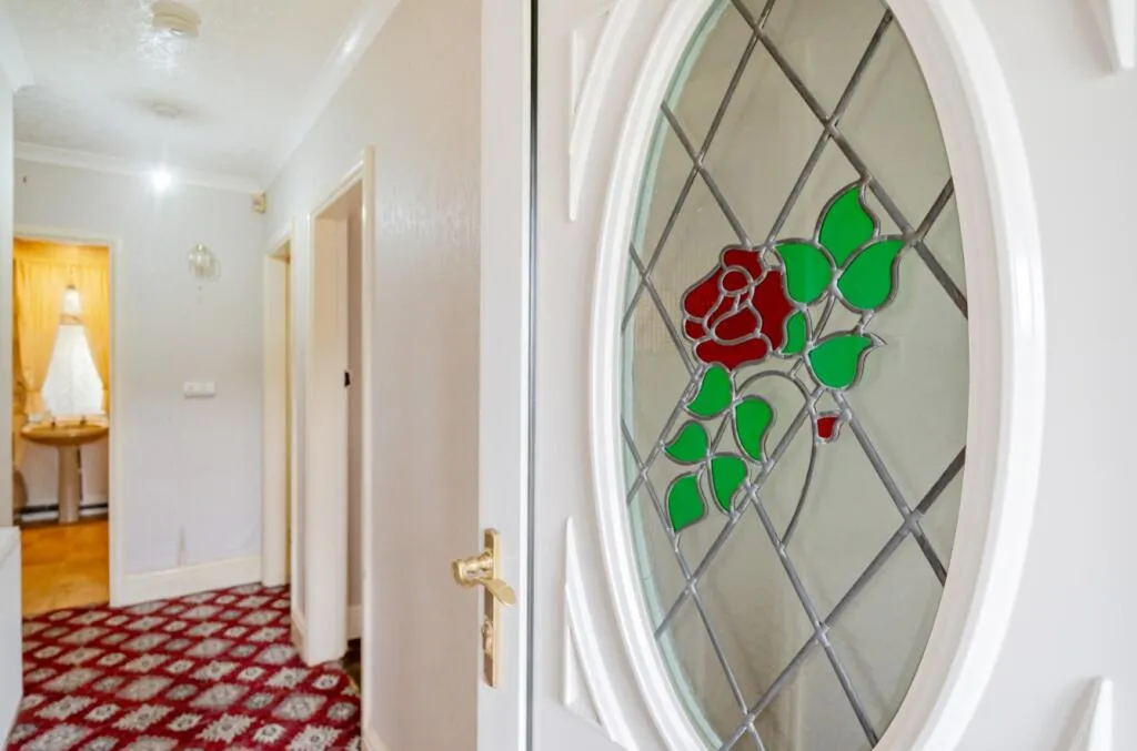 2 bed Detached Bungalow