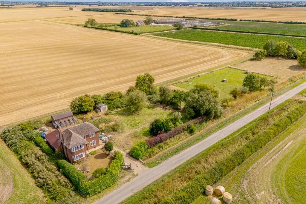 3 bed Detached