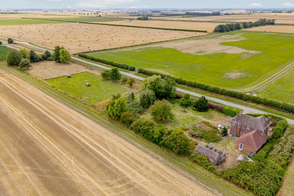 3 bed Detached